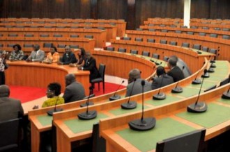 Côte dÂ’Ivoire : Les députés ivoiriens en « Vacances »  appellent à  la révision de leur statut 